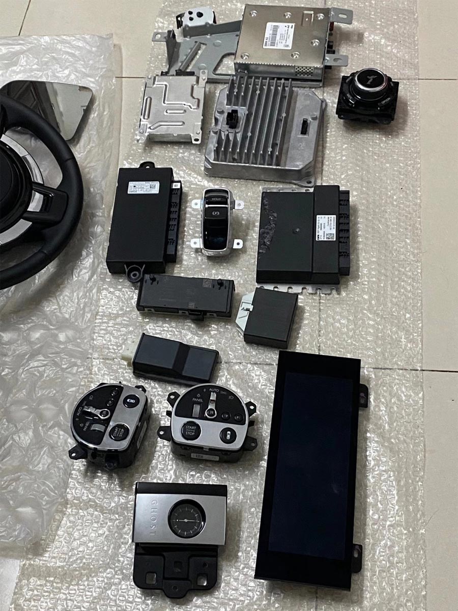 Rolls‑Royce Cullinan 2019‑2024 Full Set Used OEM Electrical Modules, Dismantled Spare Parts