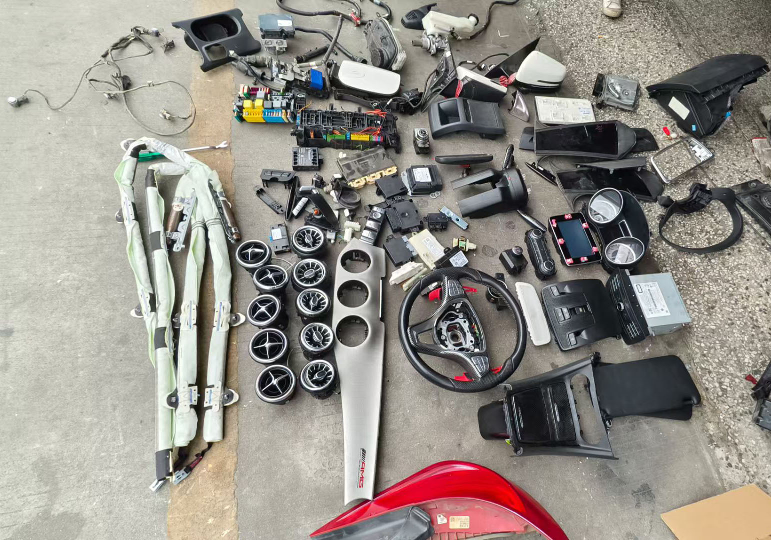Used Full Set Interior & Electronic Dismantled Parts For Mercedes‑Benz CLA‑Class C117 X117 2013‑2019