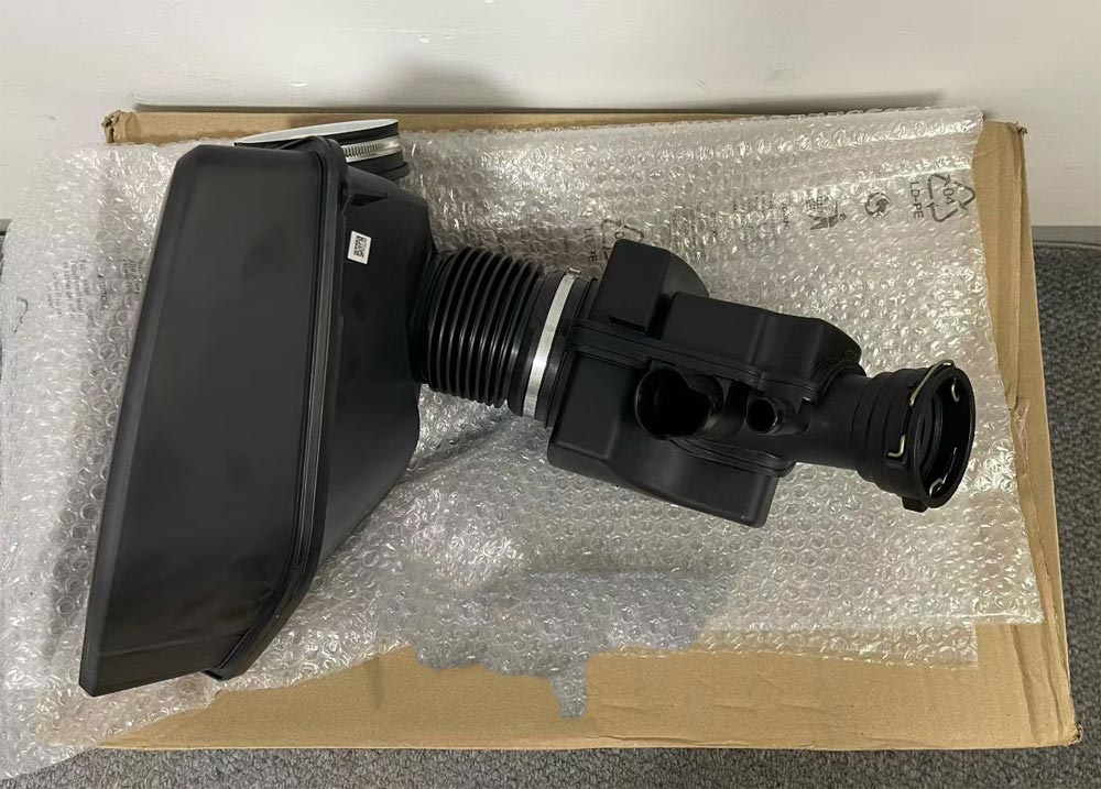 Filtered Air Intake Pipe With Resonator OE 13718656981 For BMW B48 G20 G22 G28 G29 G30 G01 330i 430i Z4 X3