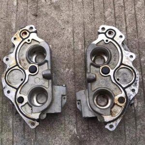 Used Genuine Camshaft Adjuster Cover Pair For Mercedes‑Benz M156 6.2L AMG C63 E63 CLS63 S63 ML63 OE:1560500118 1560500218