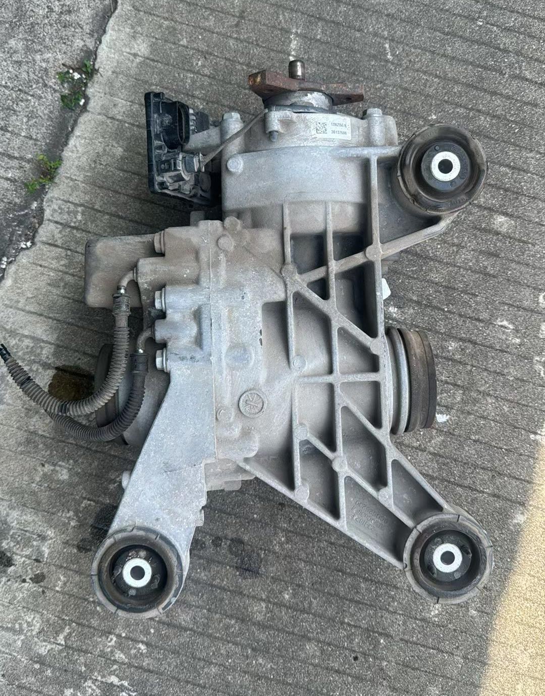 Used Audi S3 8V Rear Differential Final Drive (Tail Gear) OE 0CQ525010 MQB Quattro 4Motion - Image 2
