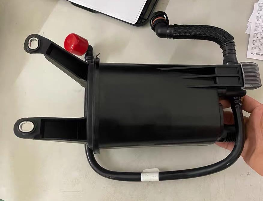 BMW E60 M5 E63 E64 M6 S85 Activated Carbon Canister OE 16117164404 - Image 3