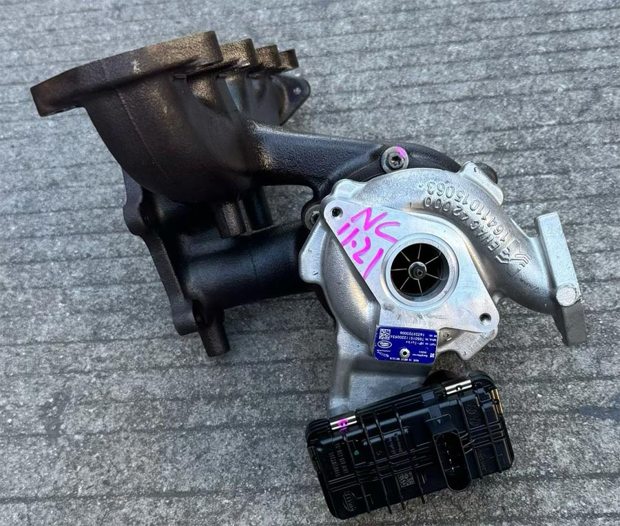 High Pressure Turbocharger For AJ200D 2.0D Twin‑Turbo Land Rover Evoque Velar Discovery Sport Jaguar XE XF F‑PACE