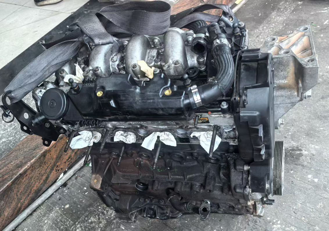 Original Used 224DT Diesel Engine Assembly OE LR028529 For Land Rover Freelander 2 L359, Range Rover Evoque L538 2.2 TD4 SD4 - Image 4